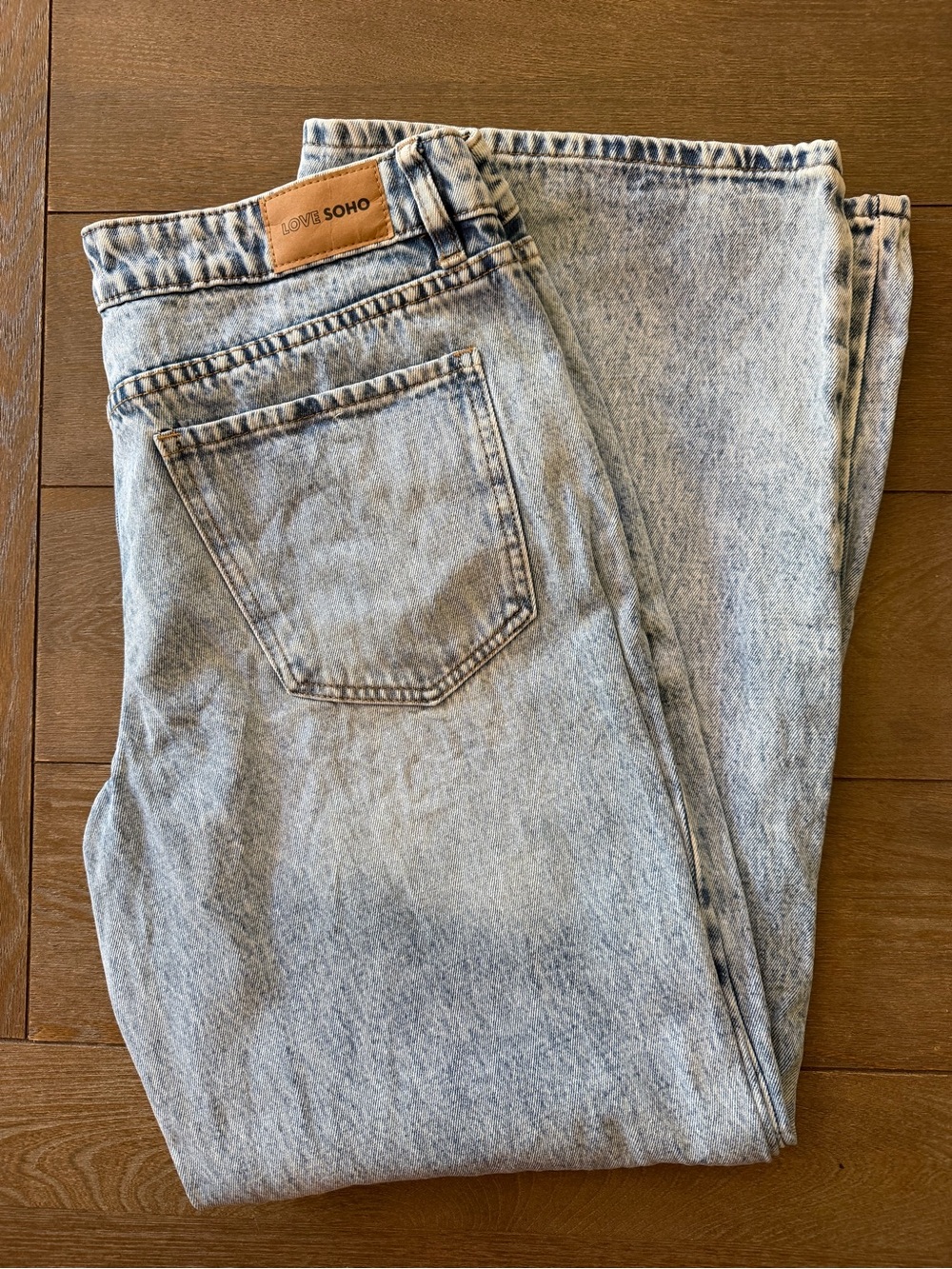 Men's Light Wash Denim Jeans